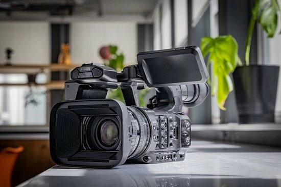Видеокамера – лучшее устройство для съемки видео. Почему это так?