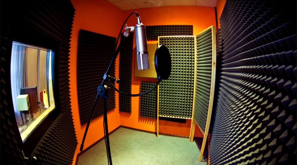 Как студии звукозаписи используют звукоизоляционную плитку?
