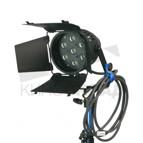 Logocam светодиодный прожектор 3200K